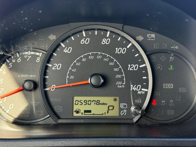 Mitsubishi Mirage Vehicle Full-screen Gallery Image 20