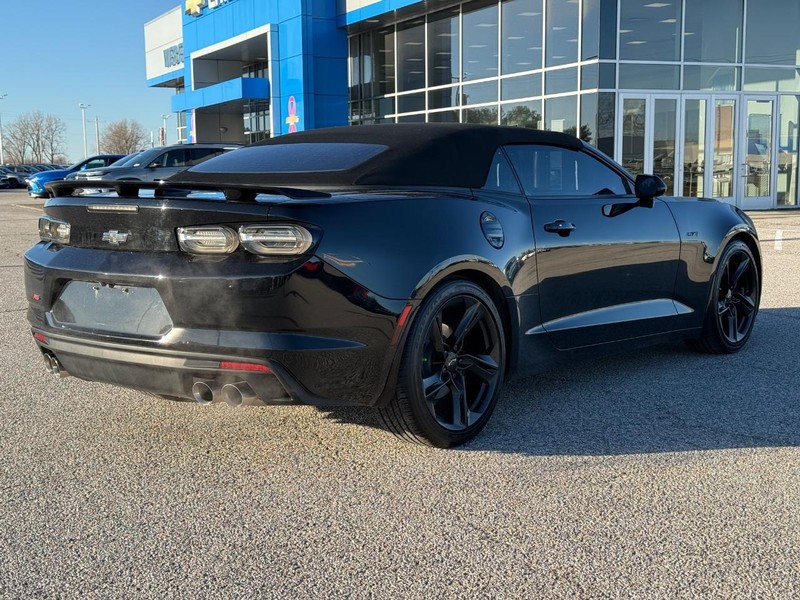 Chevrolet Camaro Vehicle Full-screen Gallery Image 05