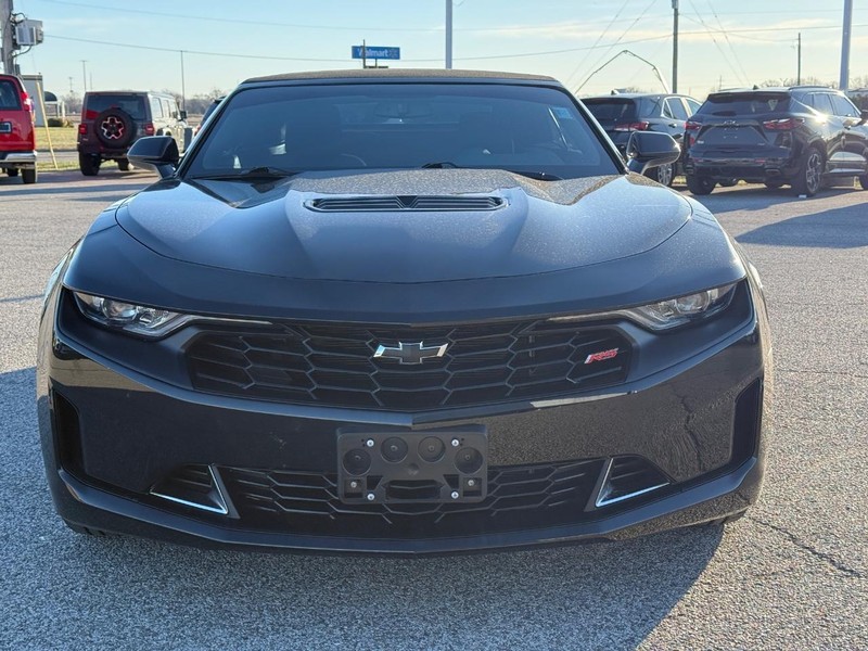Chevrolet Camaro Vehicle Full-screen Gallery Image 10