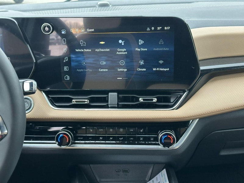 Chevrolet Equinox Vehicle Full-screen Gallery Image 7