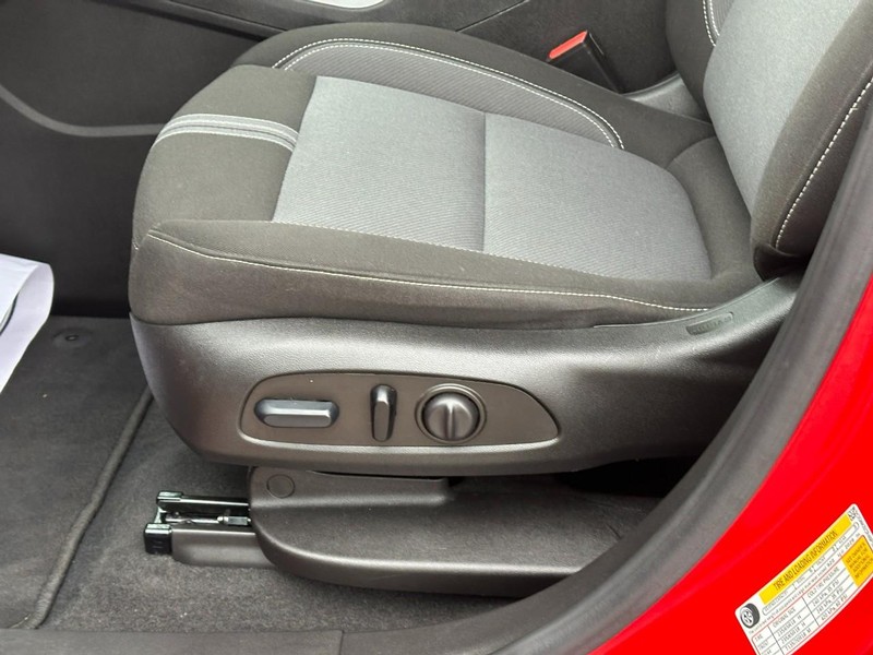 Chevrolet Blazer Vehicle Full-screen Gallery Image 17