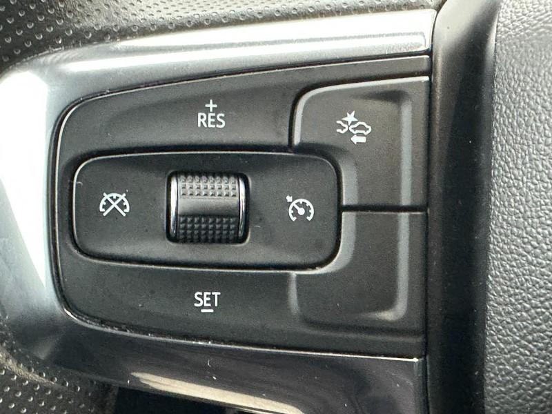 Chevrolet Blazer Vehicle Full-screen Gallery Image 18