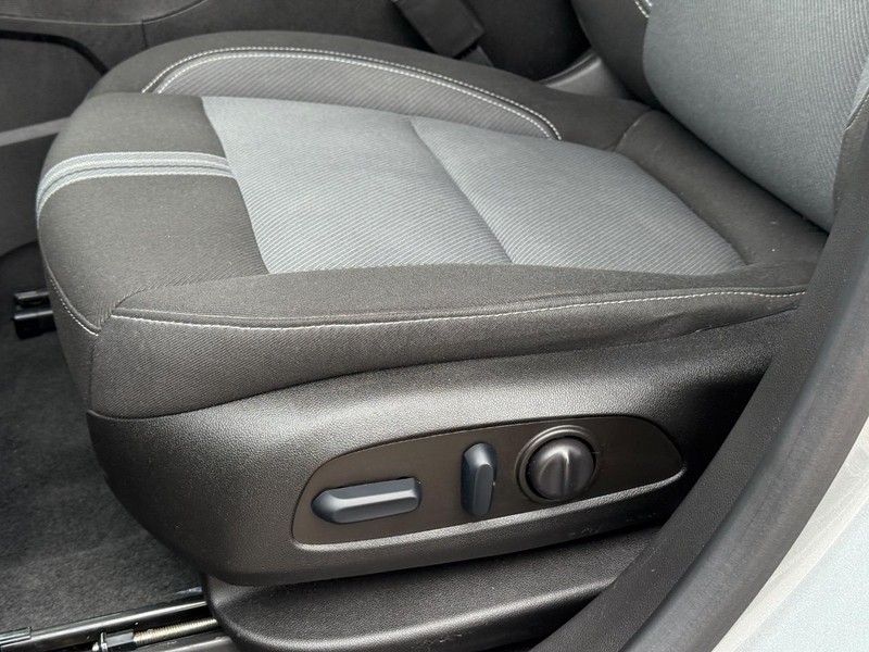 Chevrolet Blazer Vehicle Full-screen Gallery Image 23