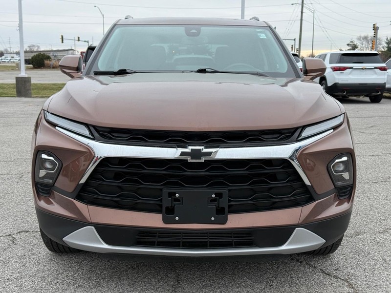 Chevrolet Blazer Vehicle Full-screen Gallery Image 09