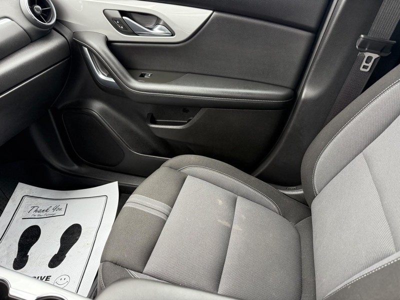 Chevrolet Blazer Vehicle Full-screen Gallery Image 20