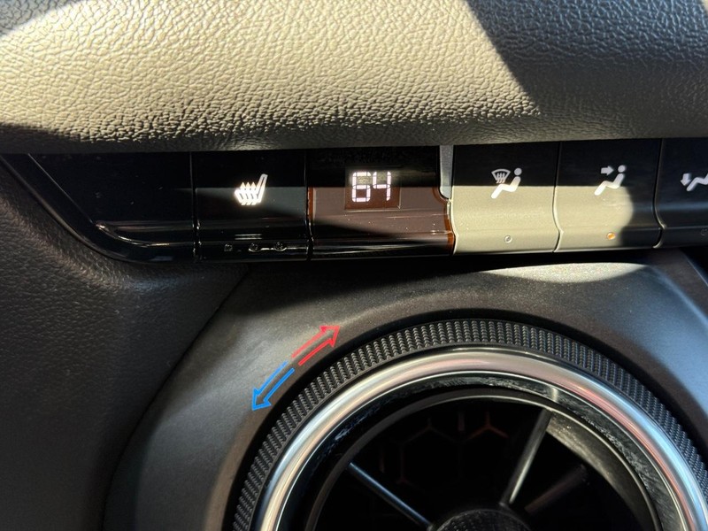 Chevrolet Blazer Vehicle Full-screen Gallery Image 14