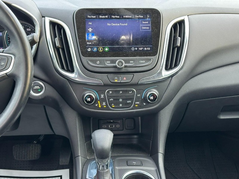 Chevrolet Equinox Vehicle Full-screen Gallery Image 13
