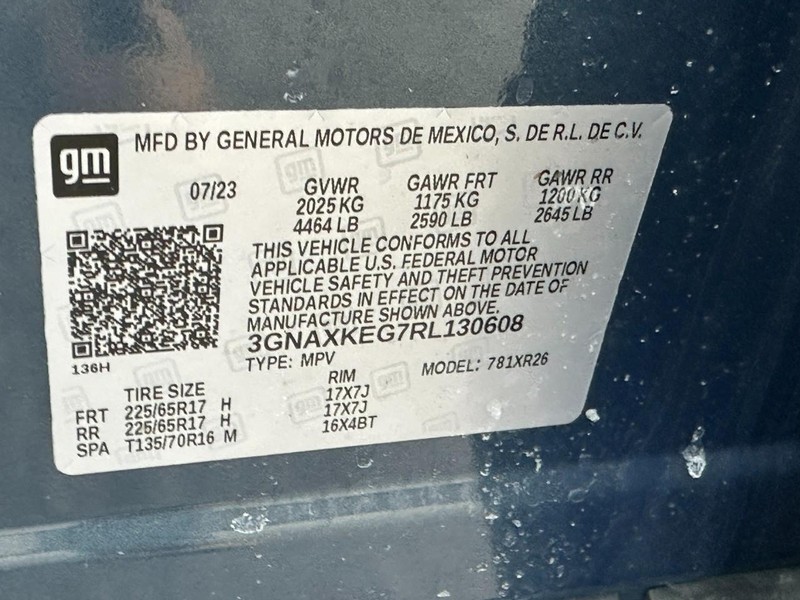 Chevrolet Equinox Vehicle Full-screen Gallery Image 23