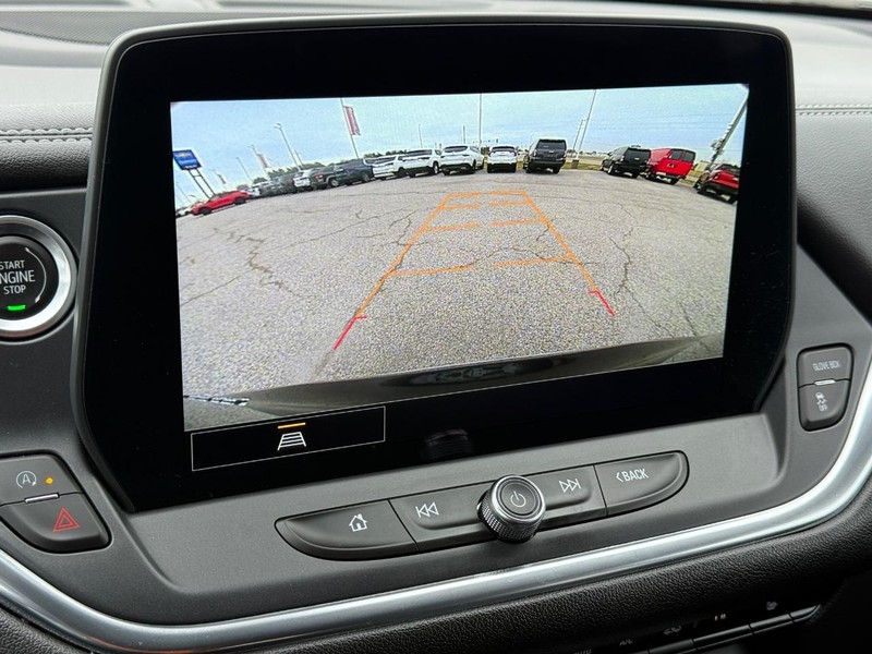 Chevrolet Blazer Vehicle Full-screen Gallery Image 17