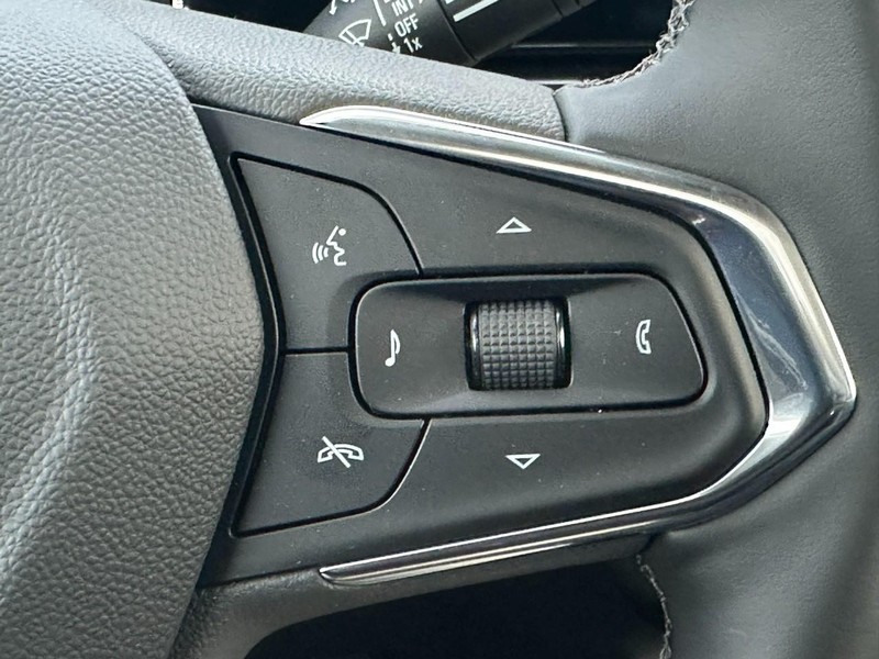 Chevrolet TrailBlazer Vehicle Full-screen Gallery Image 13