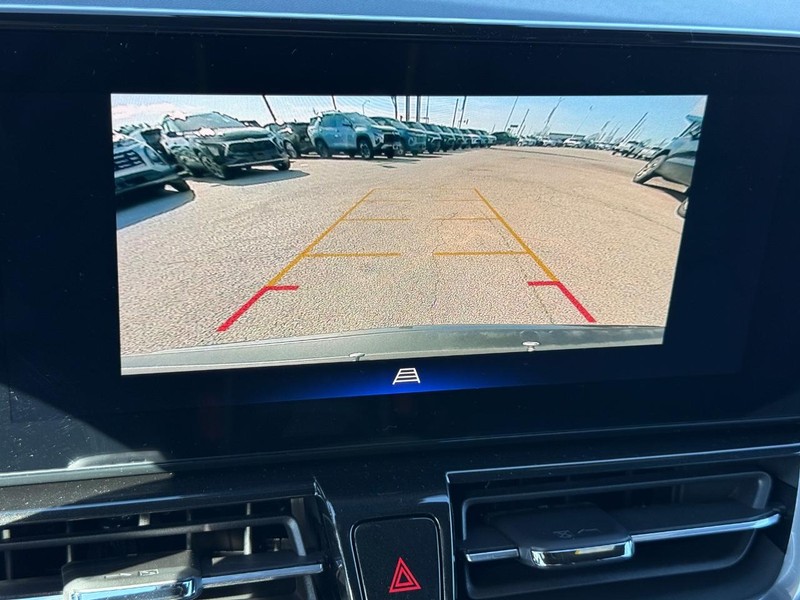 Chevrolet TrailBlazer Vehicle Full-screen Gallery Image 12