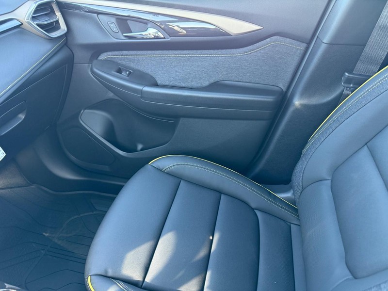 Chevrolet TrailBlazer Vehicle Full-screen Gallery Image 15