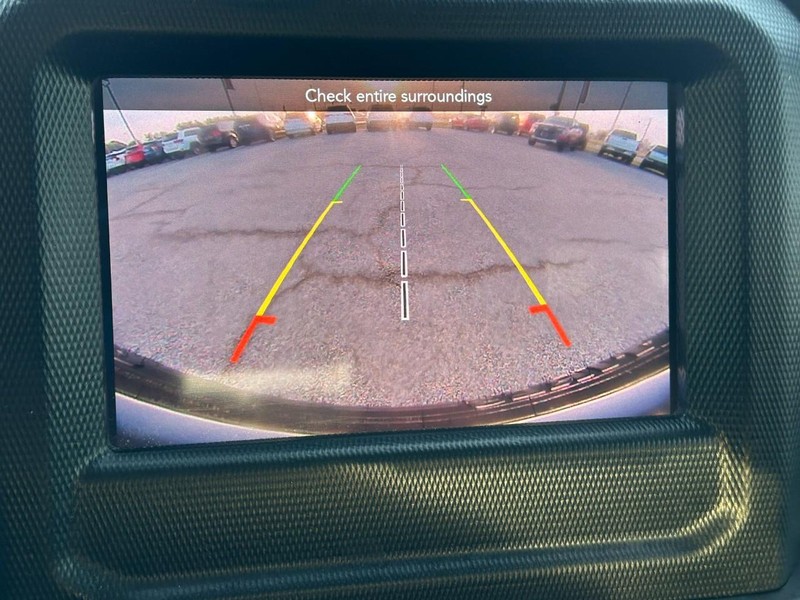 Jeep Wrangler Unlimited Vehicle Full-screen Gallery Image 23