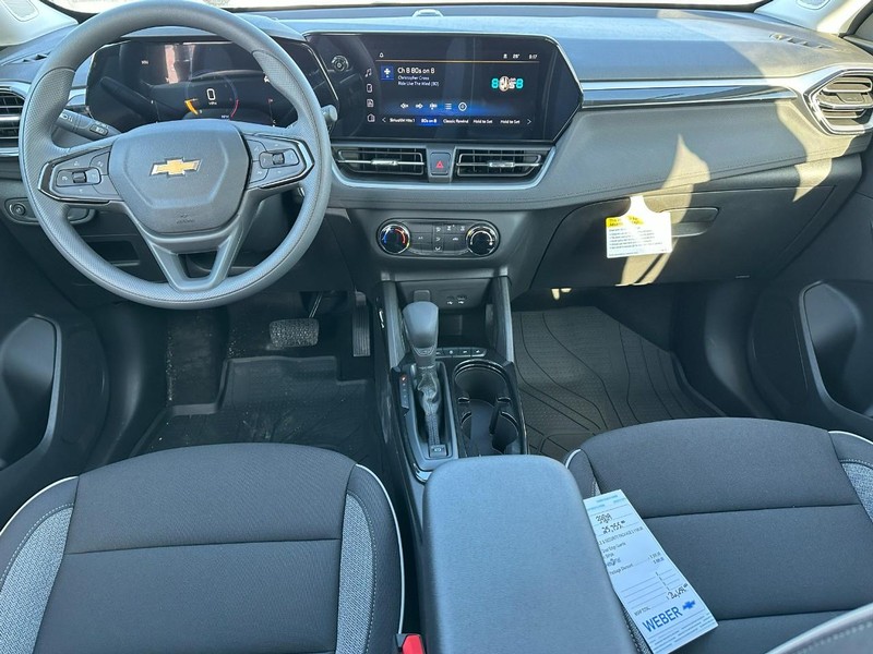 Chevrolet TrailBlazer Vehicle Full-screen Gallery Image 5