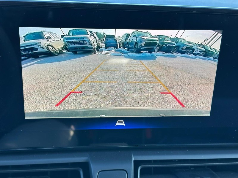 Chevrolet TrailBlazer Vehicle Full-screen Gallery Image 13