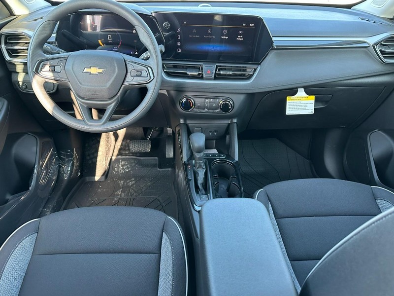 Chevrolet TrailBlazer Vehicle Full-screen Gallery Image 5