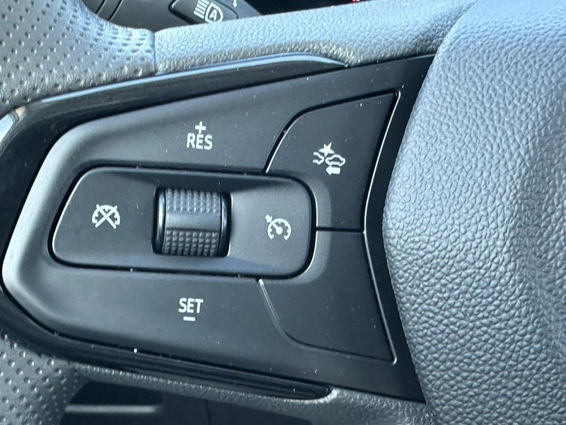 Chevrolet TrailBlazer Vehicle Full-screen Gallery Image 11