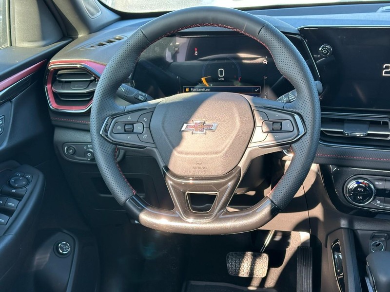 Chevrolet TrailBlazer Vehicle Full-screen Gallery Image 7