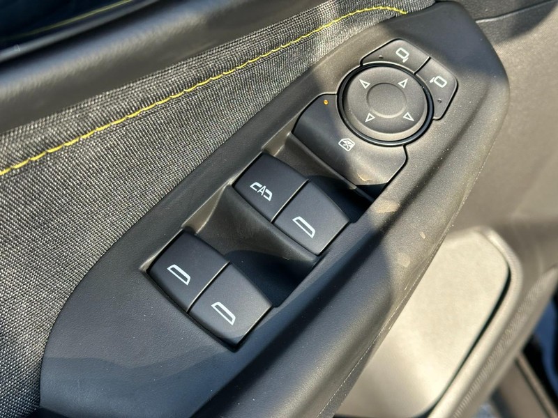 Chevrolet TrailBlazer Vehicle Full-screen Gallery Image 9