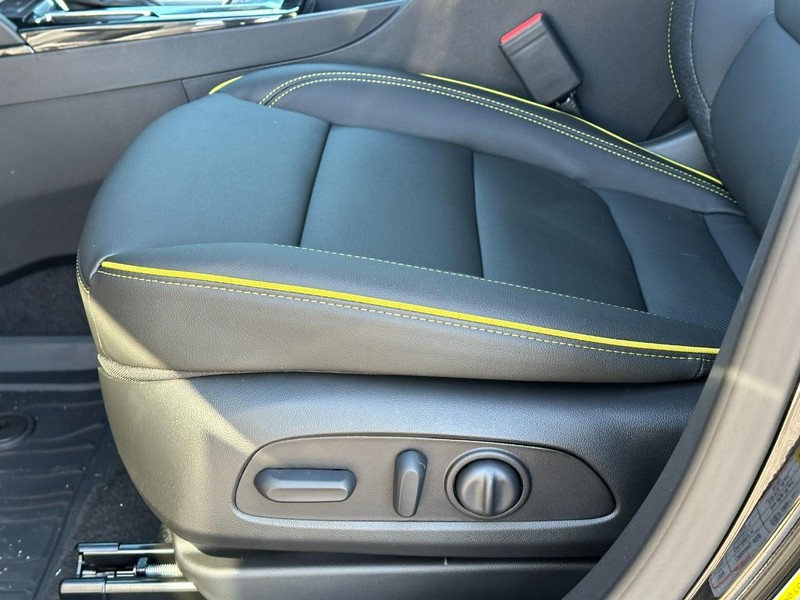 Chevrolet TrailBlazer Vehicle Full-screen Gallery Image 10