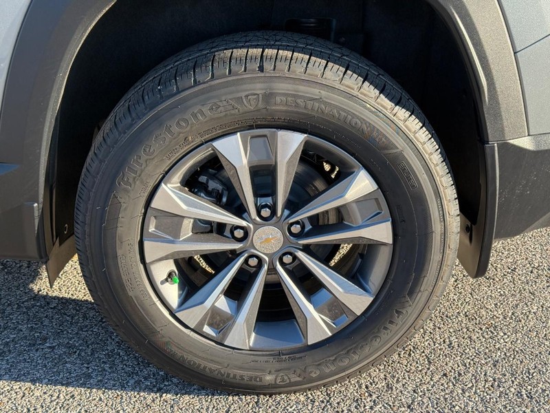 Chevrolet Equinox Vehicle Full-screen Gallery Image 4