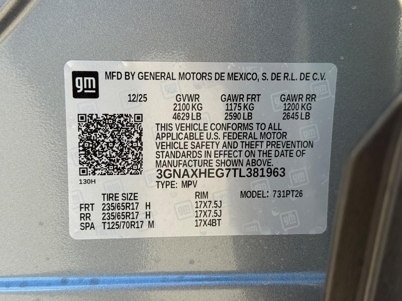 Chevrolet Equinox Vehicle Full-screen Gallery Image 17