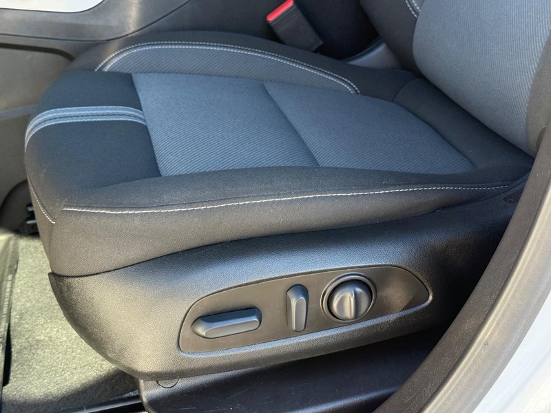 Chevrolet Blazer Vehicle Full-screen Gallery Image 23