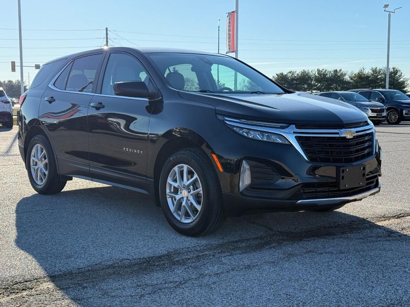 Chevrolet Equinox Vehicle Full-screen Gallery Image 8