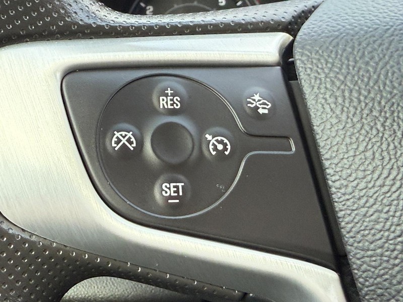 GMC Terrain Vehicle Full-screen Gallery Image 13