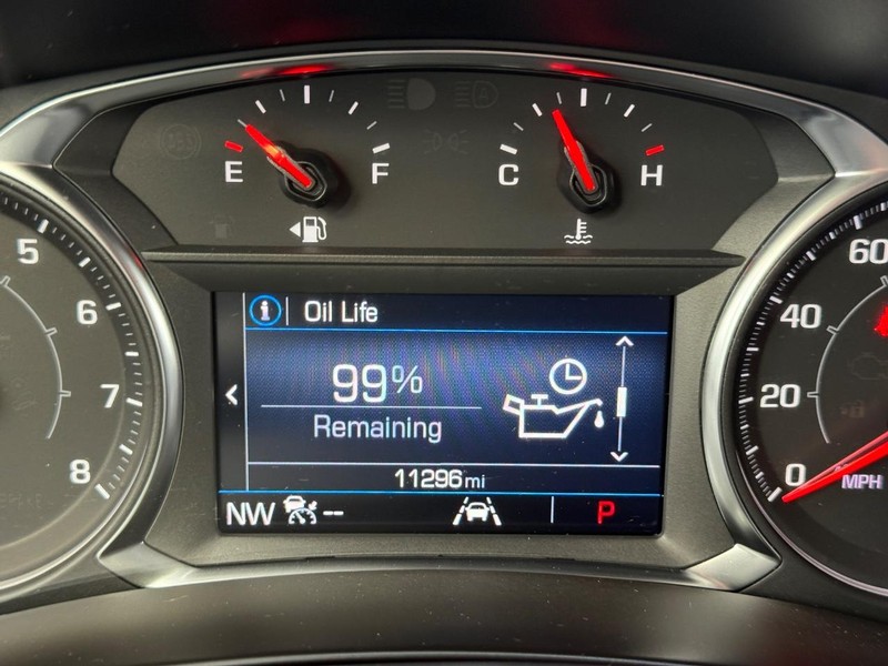 GMC Terrain Vehicle Full-screen Gallery Image 21