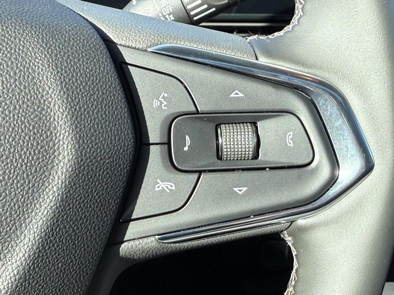 Chevrolet Trax Vehicle Full-screen Gallery Image 10