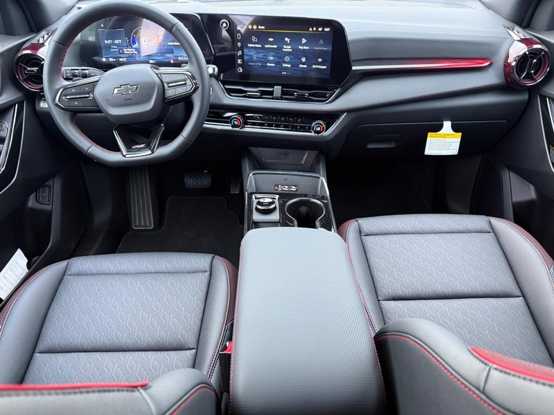 Chevrolet Equinox Vehicle Full-screen Gallery Image 6