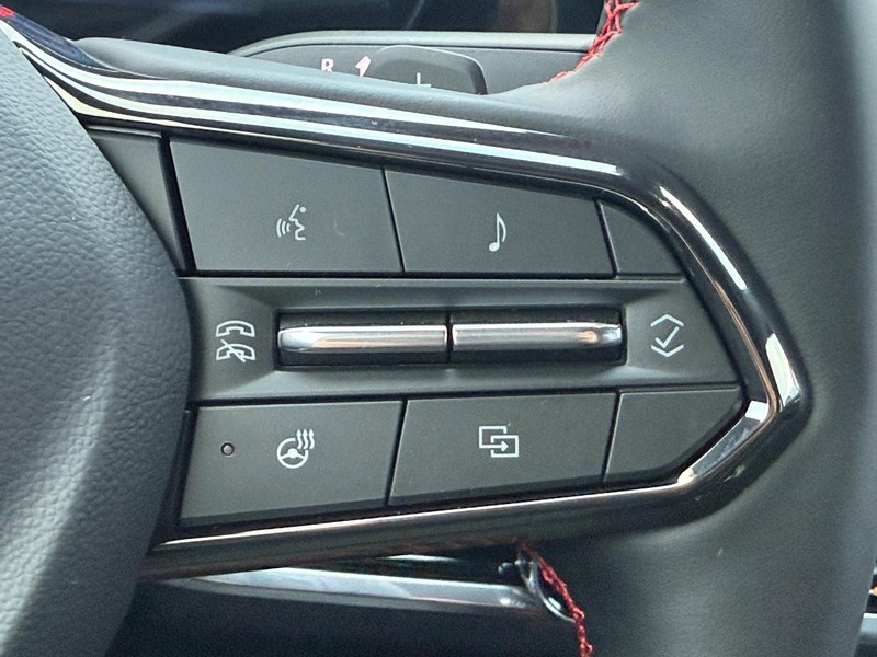 Chevrolet Equinox Vehicle Full-screen Gallery Image 9