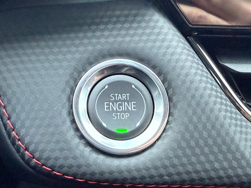 Chevrolet Equinox Vehicle Full-screen Gallery Image 10