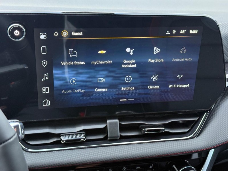 Chevrolet Equinox Vehicle Full-screen Gallery Image 11