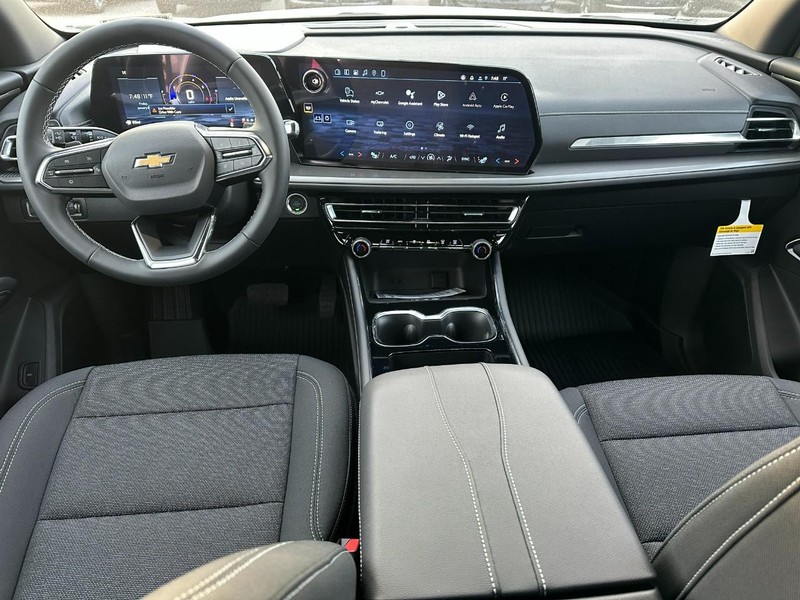 Chevrolet Traverse Vehicle Full-screen Gallery Image 6