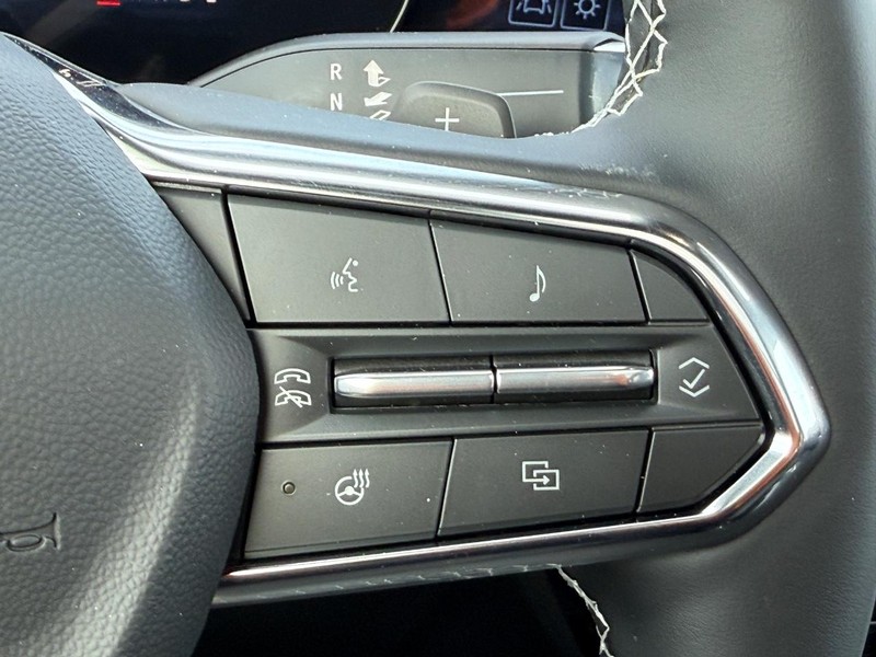 Chevrolet Traverse Vehicle Full-screen Gallery Image 11