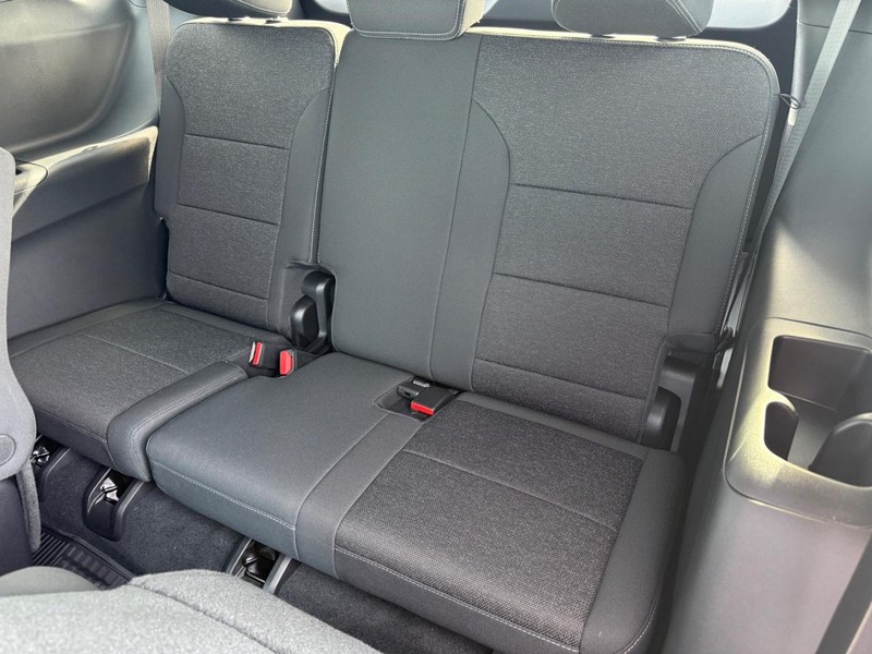 Chevrolet Traverse Vehicle Full-screen Gallery Image 5