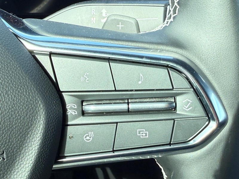 Chevrolet Traverse Vehicle Full-screen Gallery Image 10