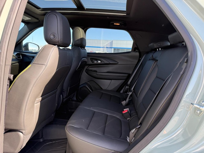 Chevrolet TrailBlazer Vehicle Full-screen Gallery Image 5