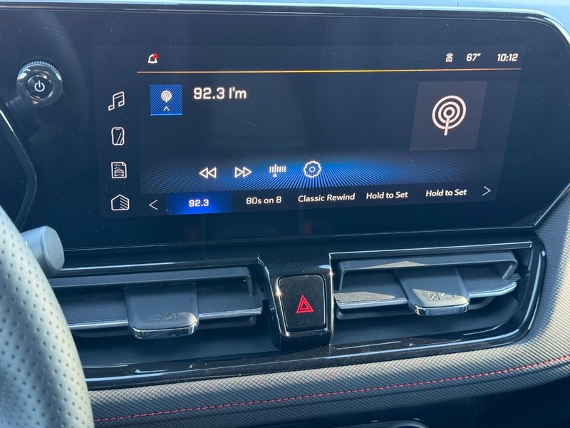 Chevrolet TrailBlazer Vehicle Full-screen Gallery Image 11