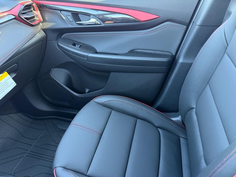 Chevrolet TrailBlazer Vehicle Full-screen Gallery Image 15