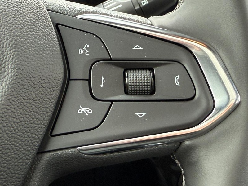 Chevrolet TrailBlazer Vehicle Full-screen Gallery Image 10