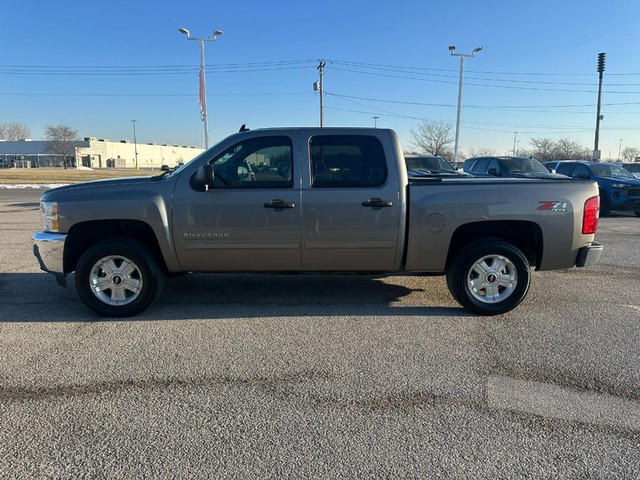 Used 2012 Chevrolet Silverado 1500 LT with VIN 3GCPKSE75CG241580 for sale in Granite City, IL