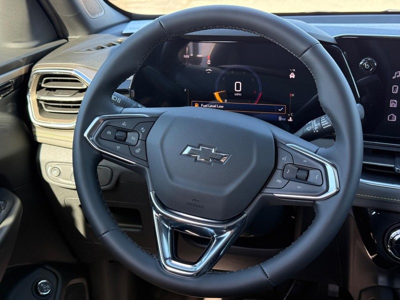 Chevrolet TrailBlazer Vehicle Full-screen Gallery Image 8