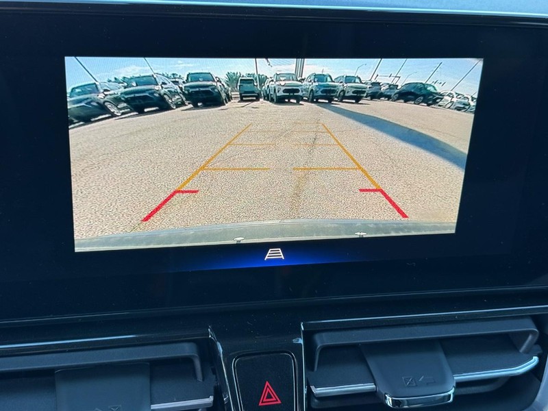 Chevrolet TrailBlazer Vehicle Full-screen Gallery Image 13