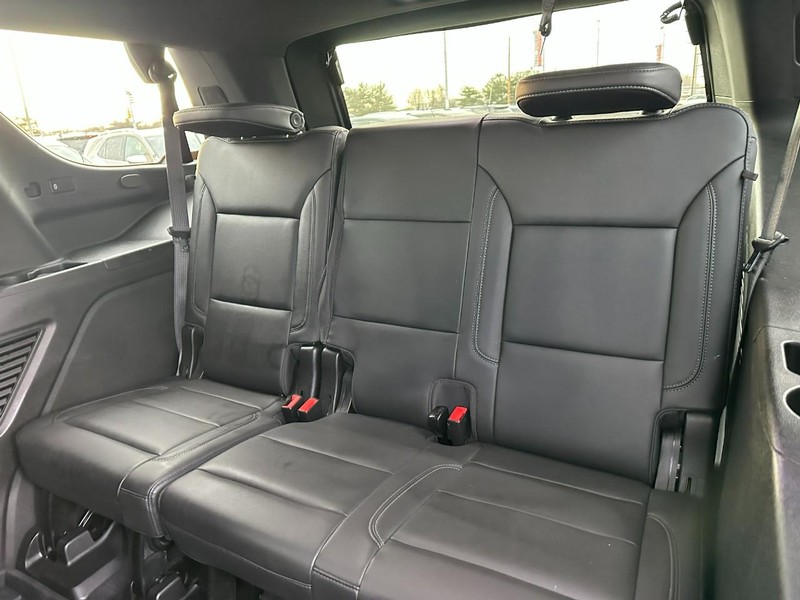 Chevrolet Tahoe Vehicle Full-screen Gallery Image 11