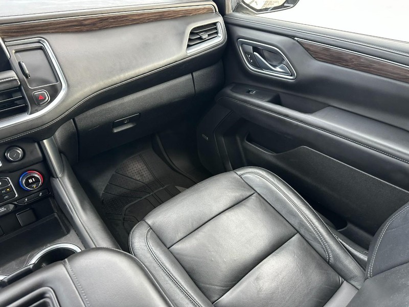 Chevrolet Tahoe Vehicle Full-screen Gallery Image 16