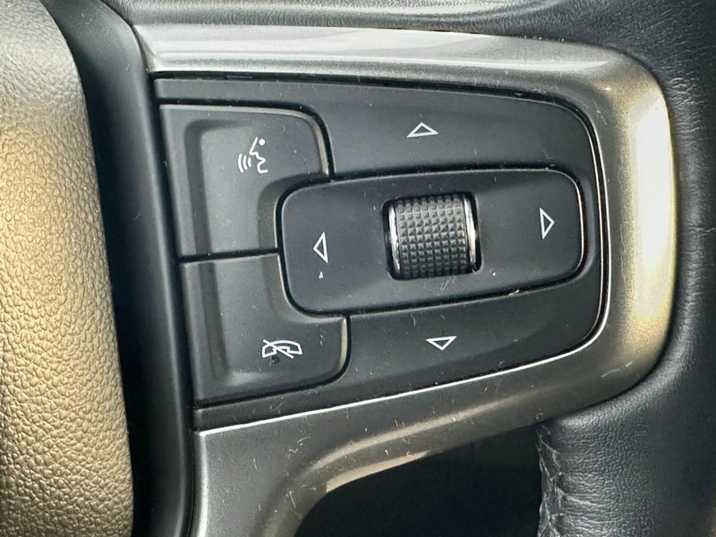 Chevrolet Tahoe Vehicle Full-screen Gallery Image 19