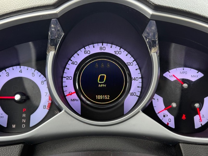 Cadillac SRX Vehicle Full-screen Gallery Image 24